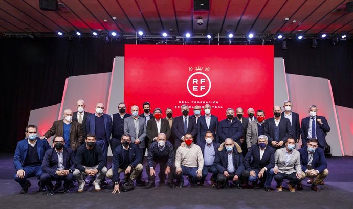 La Real Federación Española de Fútbol ha acordado con las Federaciones Territoriales la asignación definitiva de los recursos garantizados para la implantación del Plan Estratégico 2021-2025.