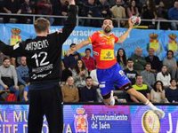 Ferran Solé y Sergey Hernández, bajas por COVID-19