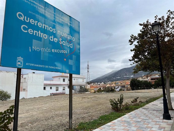 Solar donde se ubicará el futuro centro de salud de Los Pacos en Fuengirola