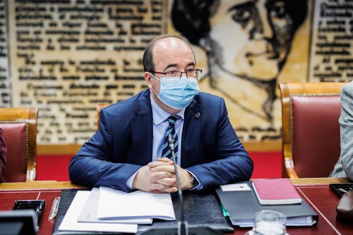 El ministro de Cultura y Deporte, Miquel Iceta, comparece en comisión de su departamento en el Senado, a 20 de enero de 2022, en Madrid (España). 