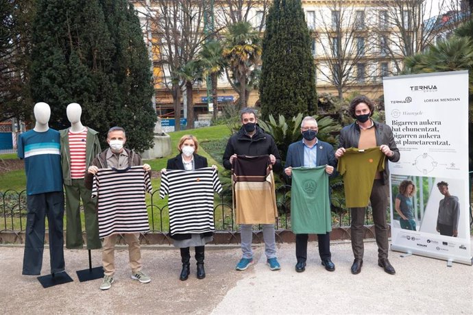 Presentación del proyecto de economía circular Wearcycle que recicla sábanas en desuso y las convierte en prendas