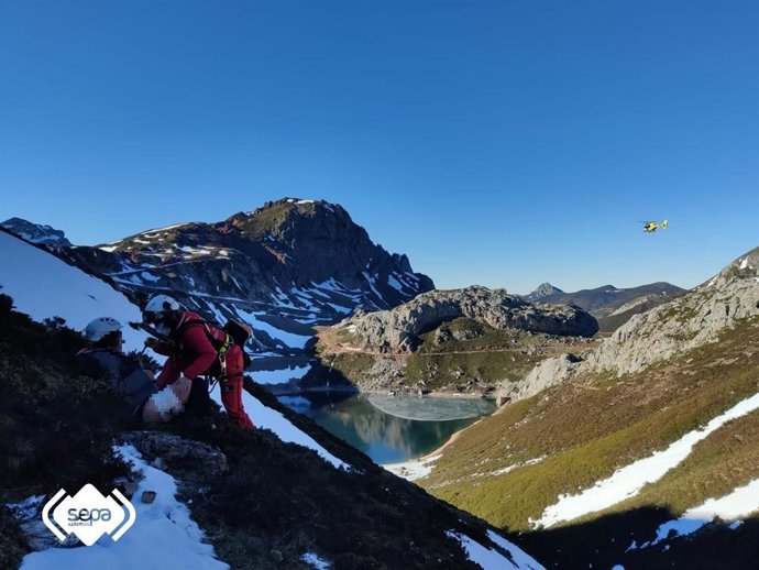 Rescate de montaña en Somiedo.