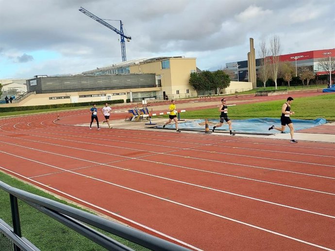 Una de las pruebas físicas en las oposiciones en el Servicio de Bomberos de Mallorca.