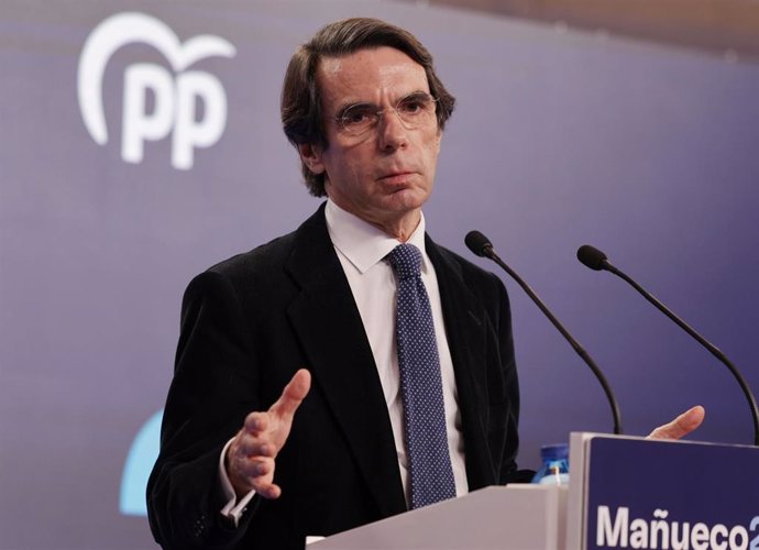 El expresidente del Gobierno de España y miembro del Partido Popular, José María Aznar, en la Cúpula del Milenio, a 29 de enero de 2022, en Valladolid, Castilla y León (España).
