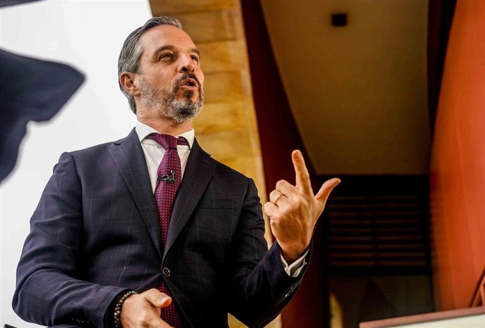 El consejero de Hacienda, Juan Bravo, en una imagen de diciembre de 2021 durante una entrevista con Europa Press.