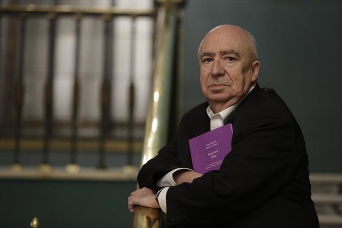 Archivo - La revista 'Turia' ofrece una entrevista con Ángel Guinda