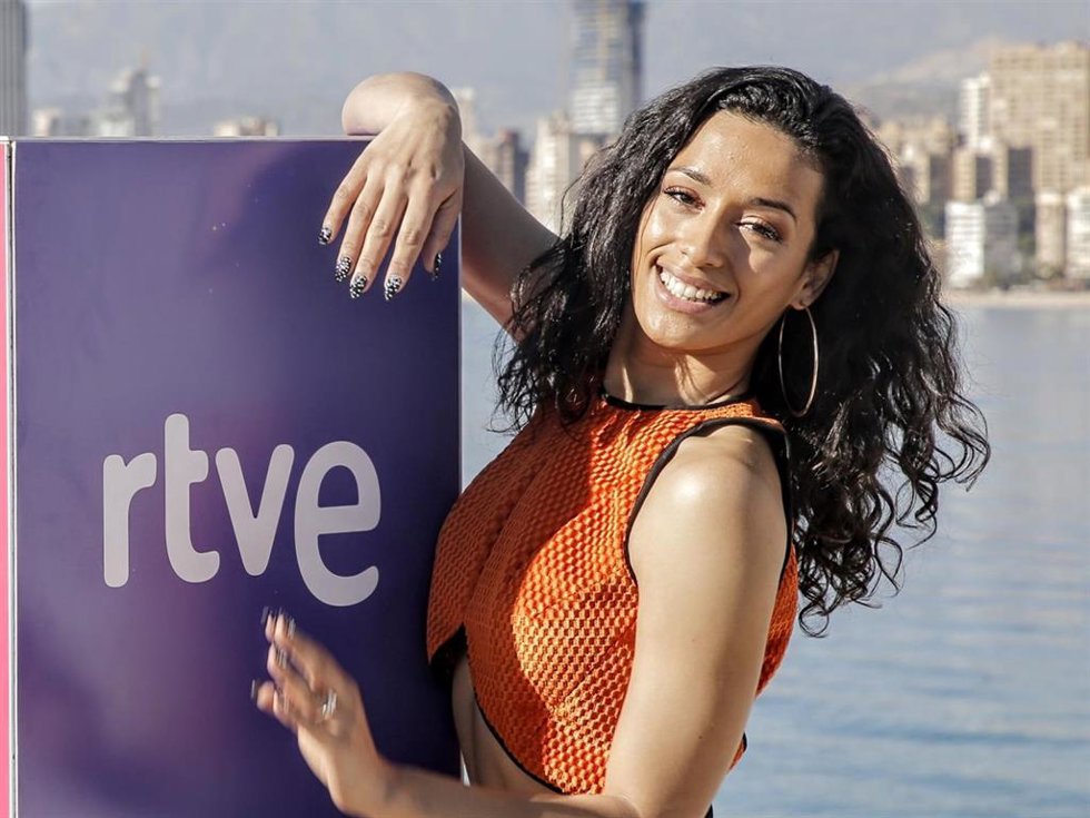 Chanel posa en una rueda de prensa tras la celebración de la segunda semifinal del Benidorm Fest 2022, en el Mirador del Castillo, a 27 de enero de 2022, en Benidorm, Alicante, Comunidad Valenciana (España).