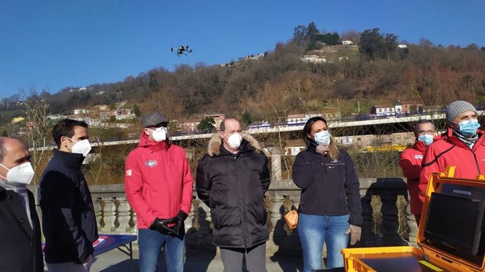 La consejera de Presidencia, Rita Camblor, presenta los nuevos drones del SEPA.