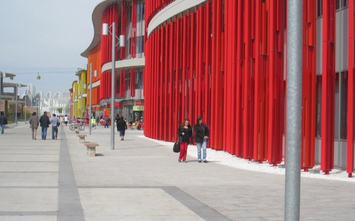 Expo Zaragoza Empresarial afronta la última fase de reconversión de Dinamiza y el Pabellón Puente.