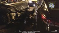 Dos heridos leves tras una colisión entre un turismo y un VTC en Plaza de Armas de Sevilla
