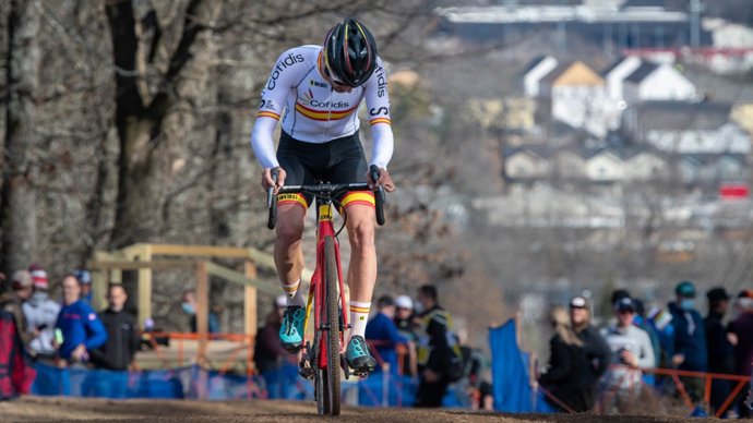 Felipe Orts concluye 13 en el Mundial de ciclocross de Fayetteville