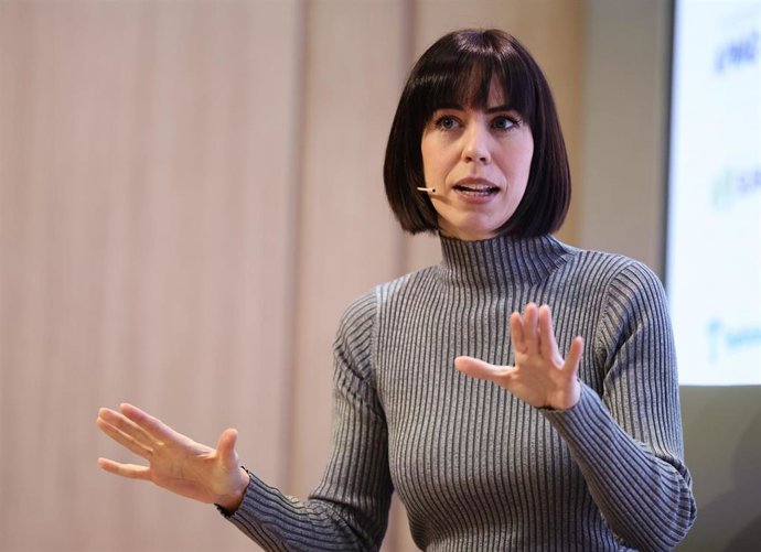 La ministra de Ciencia e Innovación, Diana Morant, interviene en un desayuno informativo de Europa Press, en el Auditorio Meeting Place Orense, a 31 de enero de 2022, en Madrid (España).