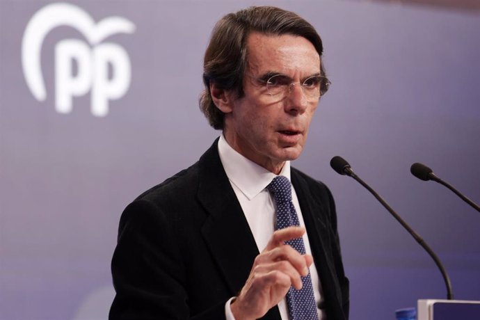 El expresidente del Gobierno de España y miembro del Partido Popular, José María Aznar, en la Cúpula del Milenio, a 29 de enero de 2022, en Valladolid, Castilla y León (España). 