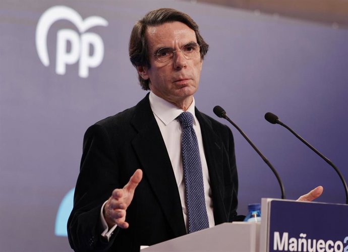 l expresidente del Gobierno de España y miembro del Partido Popular, José María Aznar en la Cúpula del Milenio, a 29 de enero de 2022, en Valladolid, Castilla y León (España). 