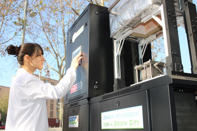 Electrolizador reversible