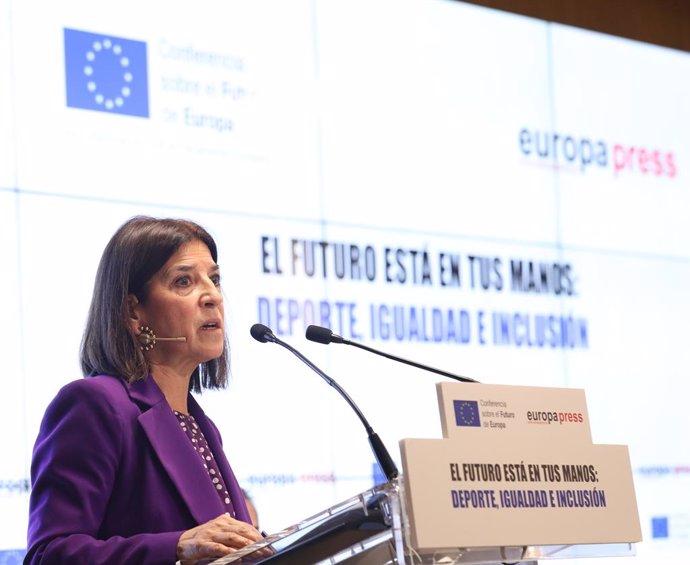 La eurodiputada Renew Europe, Izaskun Bilbao, interviene en el encuentro Informativo con motivo de la Conferencia sobre el Futuro de Europa (COFOE), en el Auditorio Meeting Place de Castellana, a 31 de enero de 2022, en Madrid (España). El acto, bajo el
