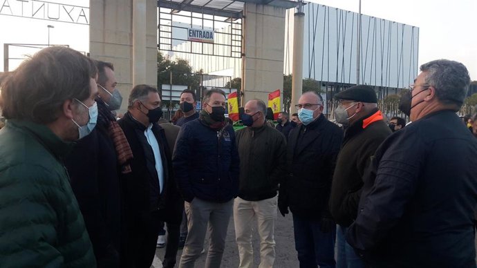 PP de Lorca: "el campo ha estallado en Lorca contra los continuos ataques del PSOE"