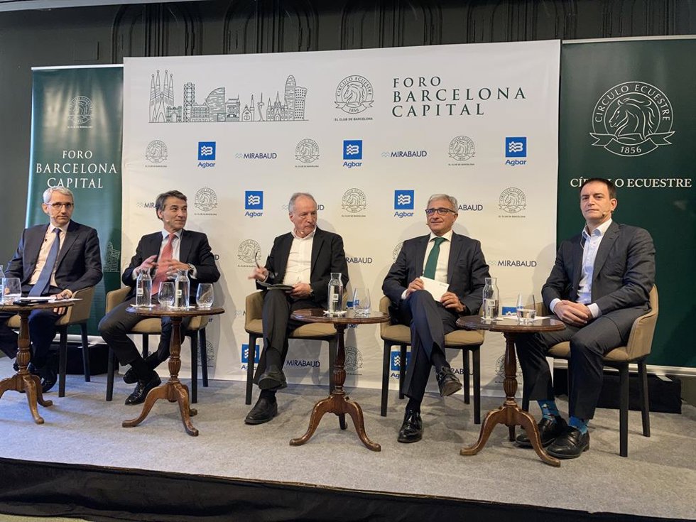 El ceo de Ficosa, Xavier Pujol; el director general de Miquel y Costas, Jordi Mercader; el ceo de Ciments Molins, Julio Roderíguez, y el presidente de Celsa, Francesc Rubiralta