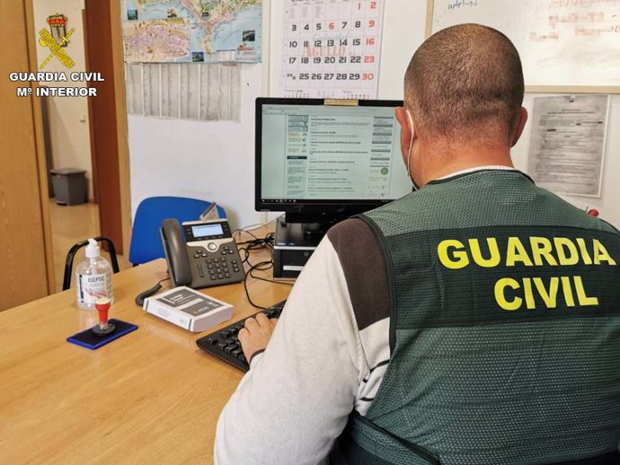 La Guardia Civil detiene a un hombre por hacerse pasar por un policía en Calpe