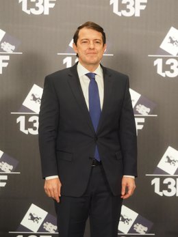 El candidato del PP, Alfonsfo Fernández Mañueco, en el primer debate electoral de 2022