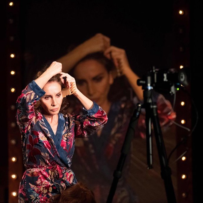 Archivo - Ana Belén sube este viernes al 'Romea' con su versión de 'Eva al desnudo'