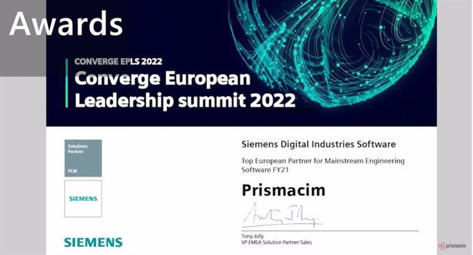 Placa entregada a Prismacim cómo Top Partner EUROPEO