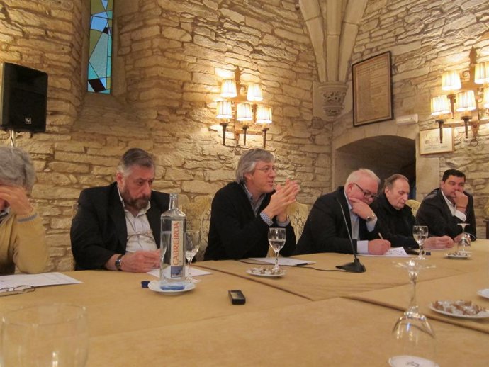 Archivo - El Empresario Y Poeta Roemmers Presenta 'El Regreso Del Joven Príncipe'