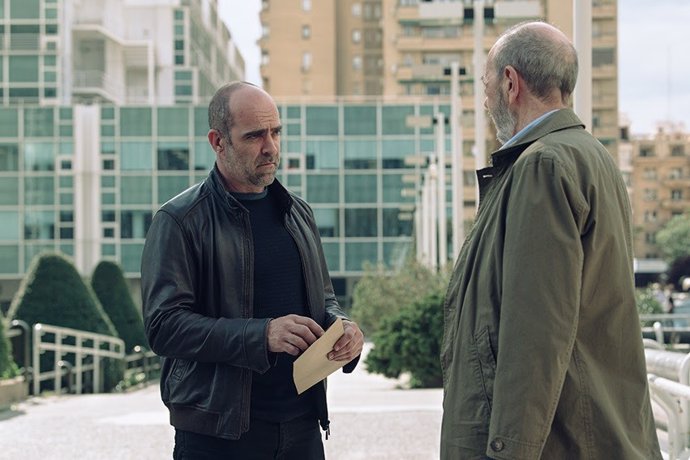 'Código Emperador', Dirigida Por Jorge Coira Y Protagonizada Por Luis Tosar