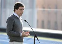 Almeida apuesta por informar a hosteleros de ordenanza de terrazas antes de comenzar "la inspección por la inspección"