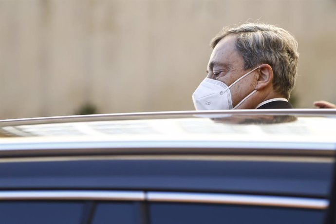 13 January 2022, Italy, Rome: Italian Prime Minister Mario Draghi leaves after paying his homage to the European Parliament David Sassoli at Rome's capitol hill. The funeral service is to take place on Friday 14 January 2022 in the Basilica of Santa Mar