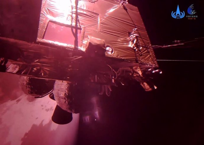 Imagen del vídeo enviado a la Tierra por el orbitador chino en Marte