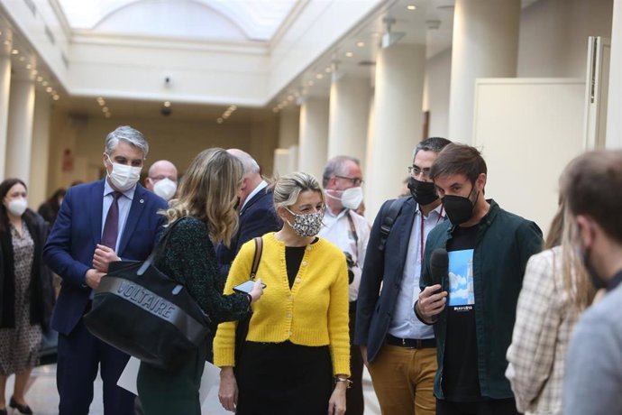 La vicepresidenta segunda del Gobierno y ministra de Trabajo y Economía Social, Yolanda Díaz, a su llegada al Senado este martes.