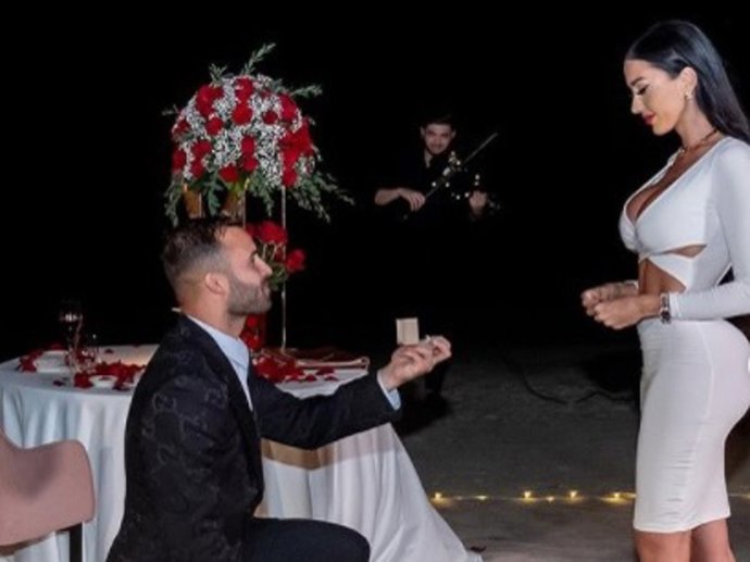 Jesé Rodríguez le pide matrimonio a Aurah Ruíz