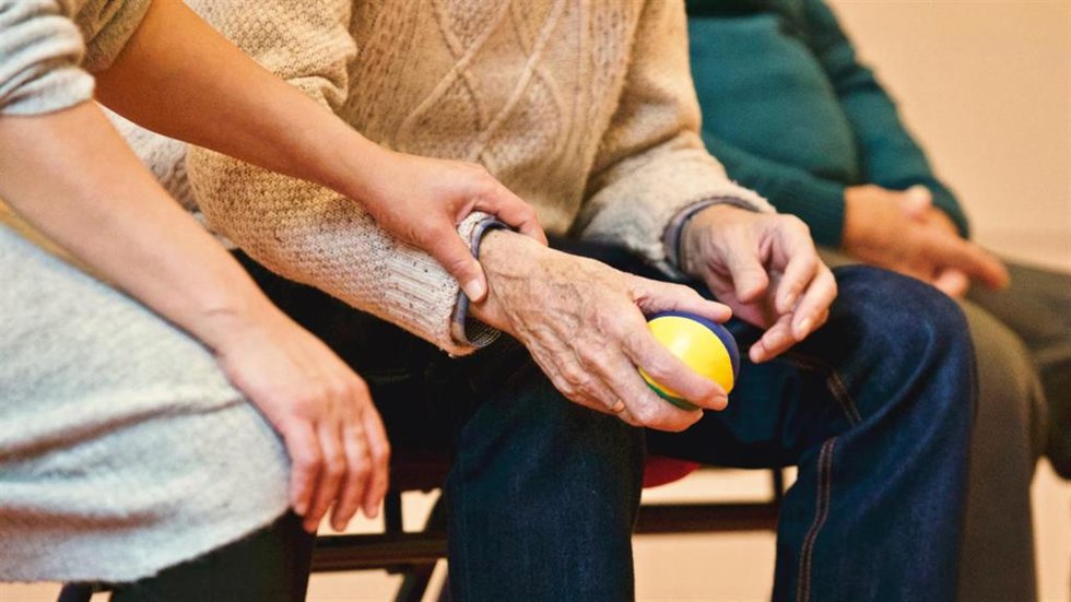Archivo - Imagen de recurso de Alzheimer (archivo)