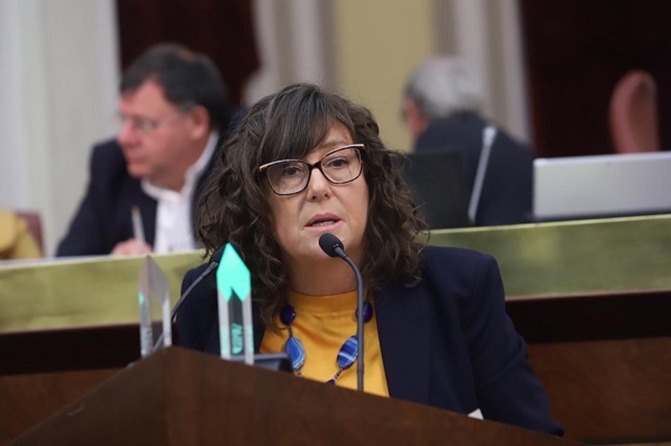 Archivo - La diputada de Hacienda, Finanzas y Presupuestos, Itziar Gonzalo en el pleno de las Juntas Generales de Álava