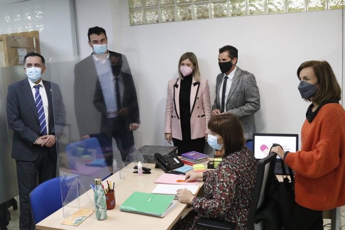 Archivo - Murcia crea la Oficina Municipal del Ingreso Mínimo Vital