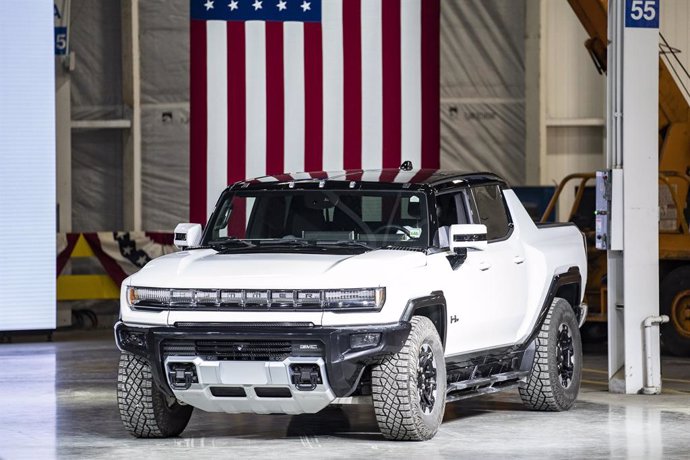 Archivo - 17 November 2021, US, Detroit: The all new Hummer EV vehicles can be seen at the the grand opening of the General Motors Factory ZERO. Photo: Dominick Sokotoff/ZUMA Press Wire/dpa