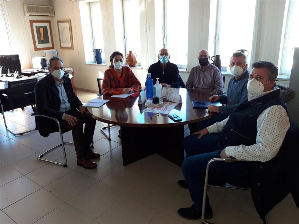 Reunión entre representantes del comité de empresa de Air Europa y el Govern balear.