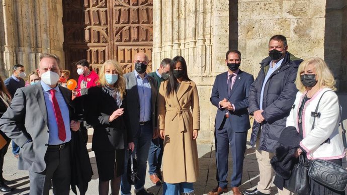 Begoña Villacís visita Palencia durante el día de la patrona.
