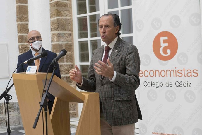 Román en la presentación del Observatorio de Indicadores Económicos de la Provincia.
