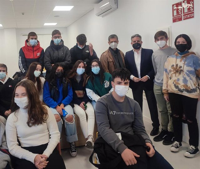 Inauguración aula AtecA en el IES Virgen del Carmen