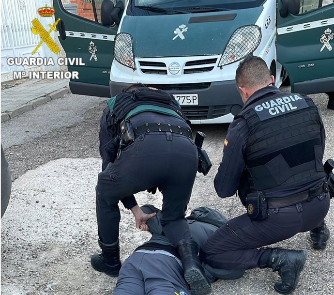 Guardia Civil detiene a varias personas por distintos delitos durante un dispositivo operativo en la comarca de La Sagra