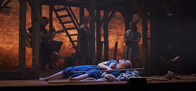 Archivo - Arxiu - L'actriu Clara Solé a 'La filla del mar', de la companyia La Barni Teatre