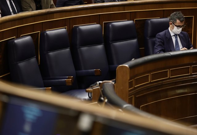 El ministro de Presidencia, Relaciones con las Cortes y Memoria Democrática, Félix Bolaños, durante el debate de la reforma laboral