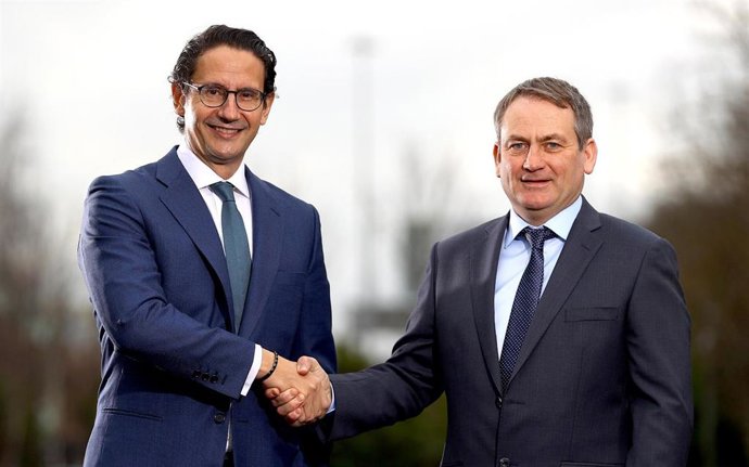 José Luis Manzanares Abásolo, consejero delegado de Ayesa, y John Byrne, director general de ByrneLooby