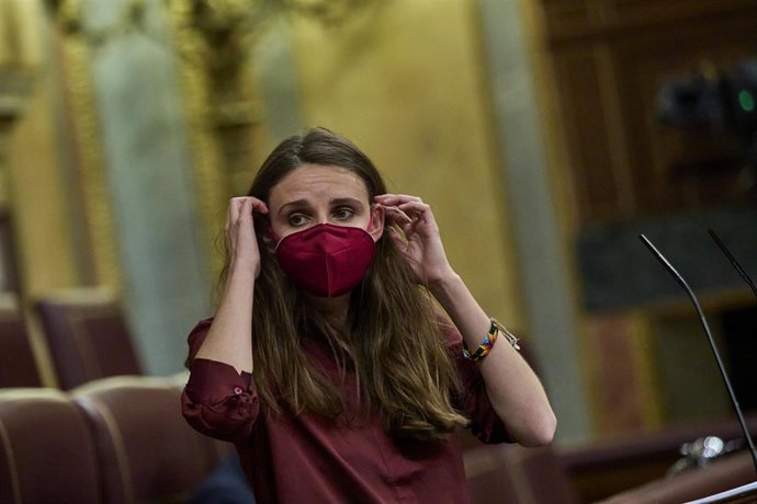 Archivo - La diputada de Unidas Podemos Lucía Muñoz. 