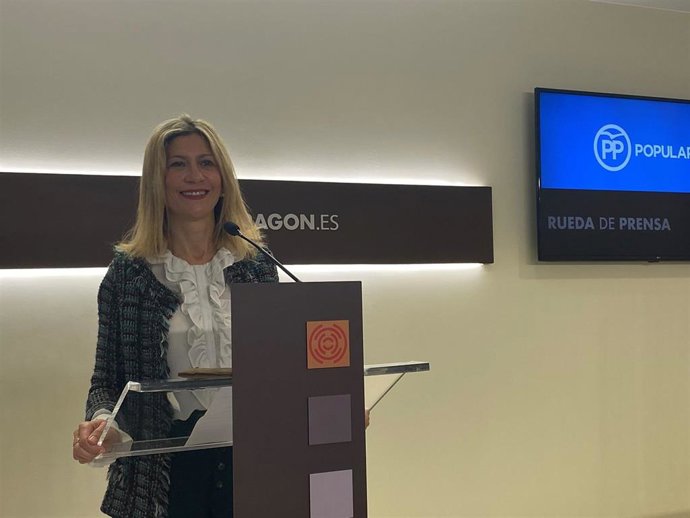 La portavoz del PP en las Cortes, Mar Vaquero, critica la "falta de transparencia" para la ampliación de Plaza y el "furor urbanístico" de Lambán.