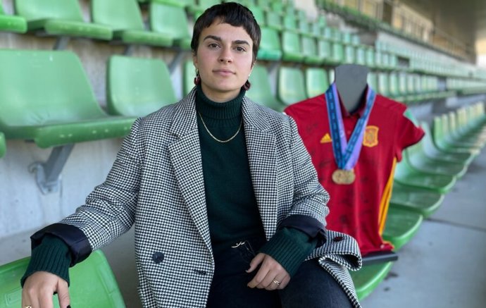 La exfutbolista y campeona del mundo sub-17 Irene López.