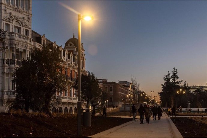 Schréder ilumina la Plaza España de Madrid