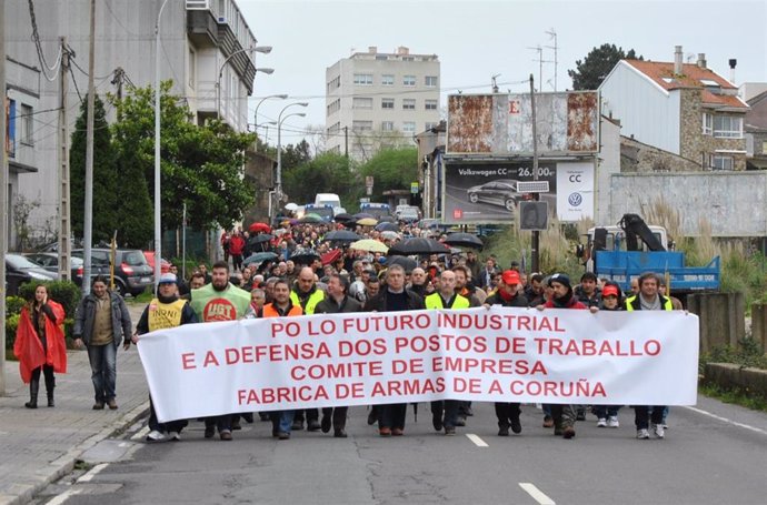 Archivo - Protesta de trabajadores de Santa Bárbara en A Coruña